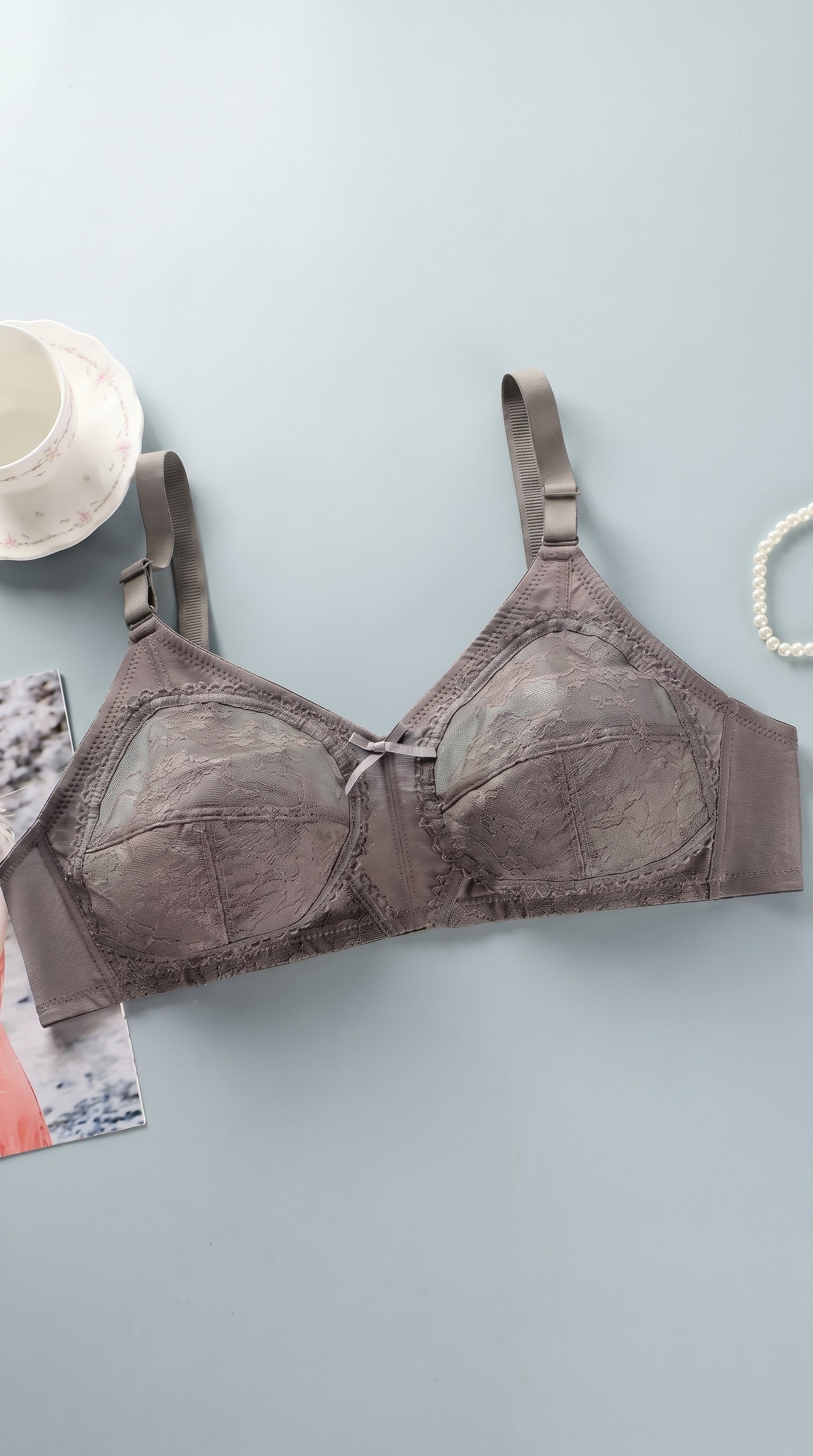 Women's Big Lace Bra Ultra-thin Unlined Transparent Push up Bras